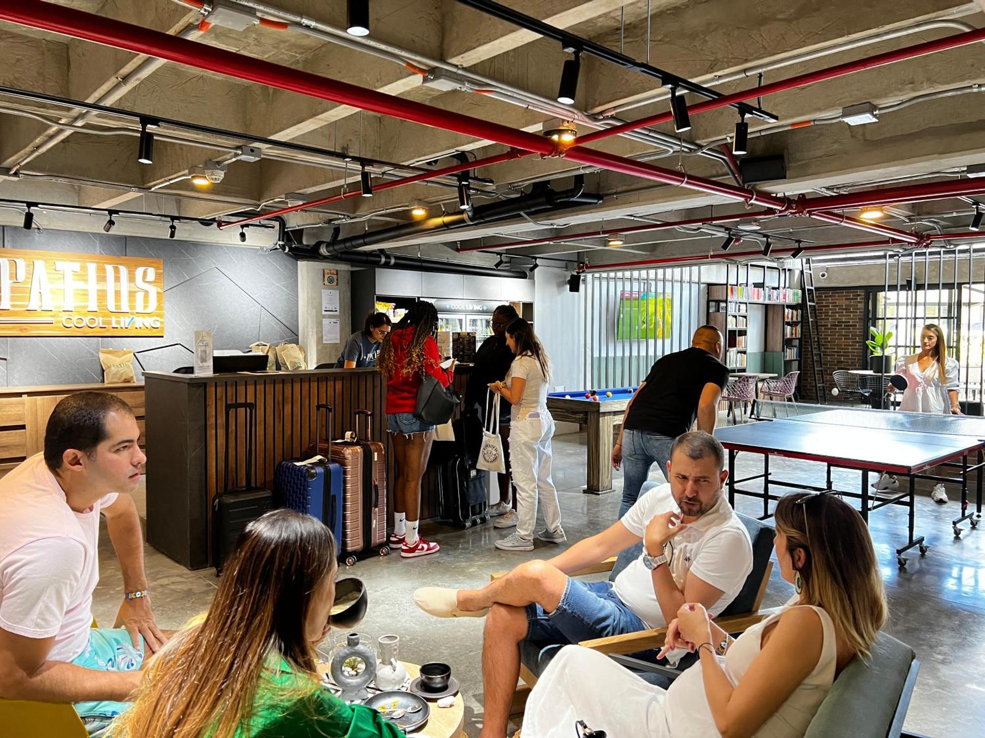 Los Patios Cool Living Medellín Eksteriør billede