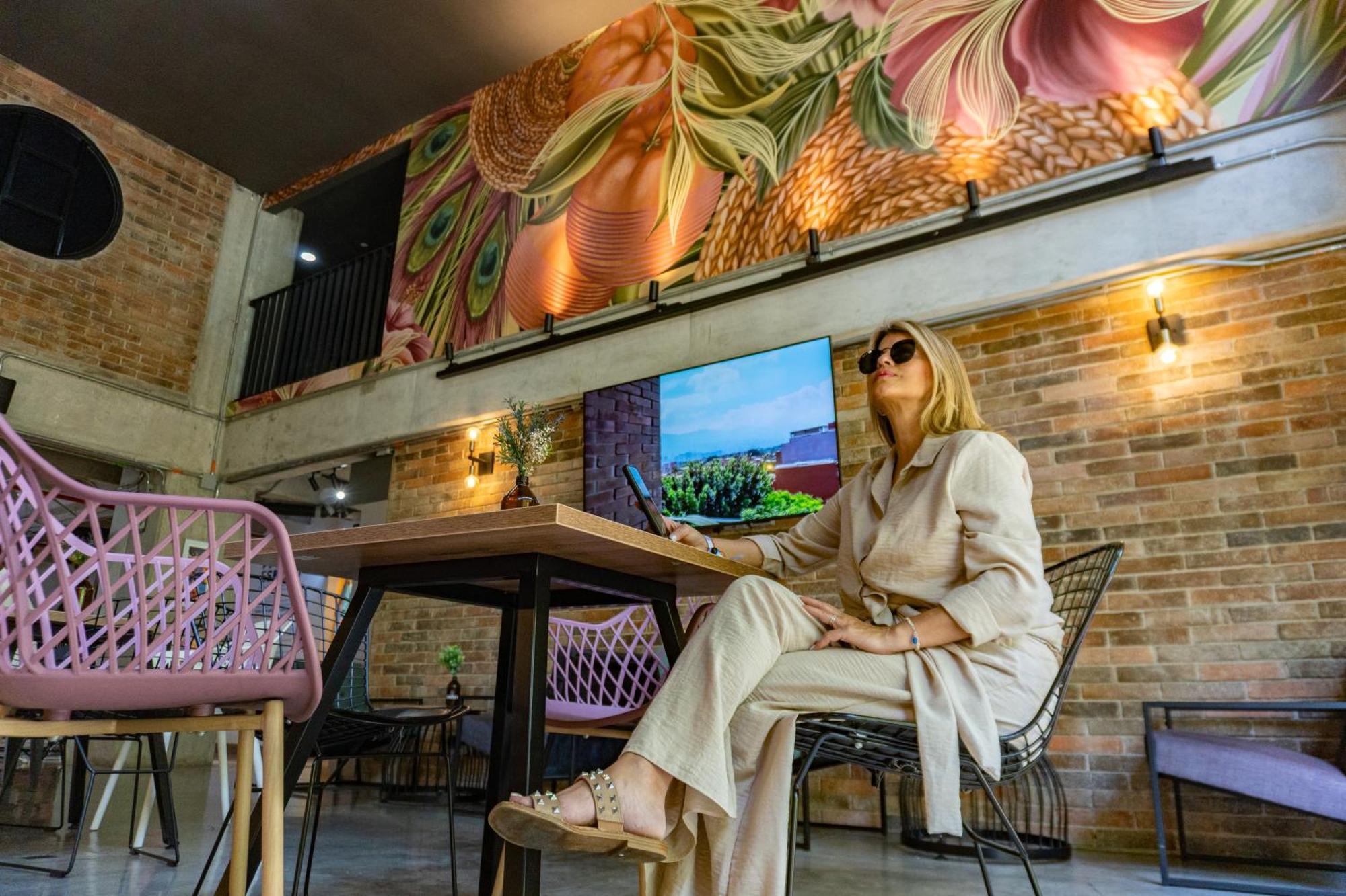 Los Patios Cool Living Medellín Eksteriør billede